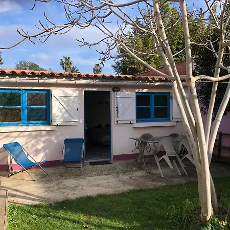 Appartement Studio Independant Avec Parking Terrasse Et Jardin La Seyne-sur-Mer